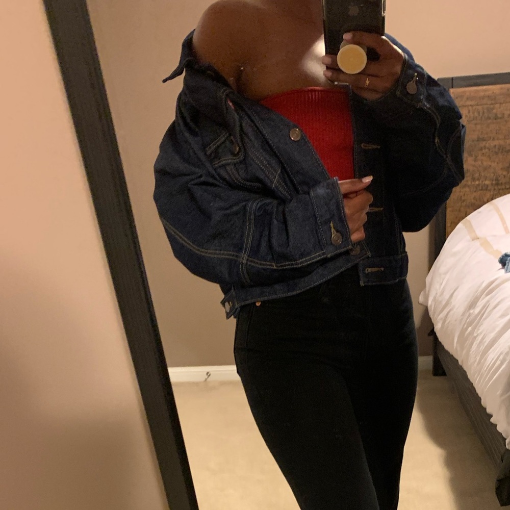 Levi’s cropped denim jacket Size S